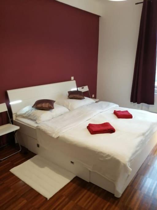 2 Bedrooms Close Vysehrad - Congress Centrum Prague Exterior photo